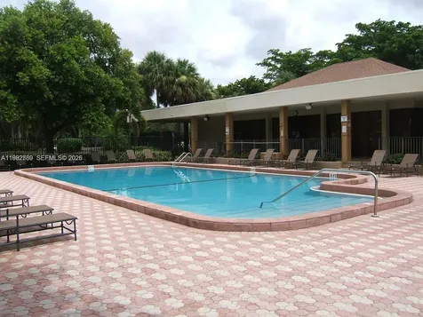 1254 S Military Trail Deerfield Beach FL 33442