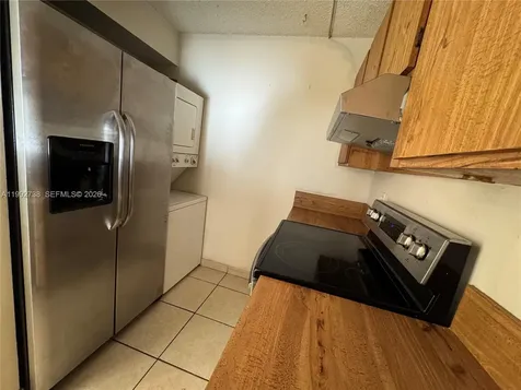 1024 Twin Lakes Drive Coral Springs FL 33071