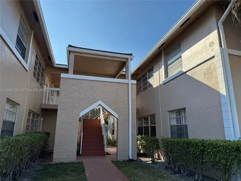 1024 Twin Lakes Drive Coral Springs FL 33071