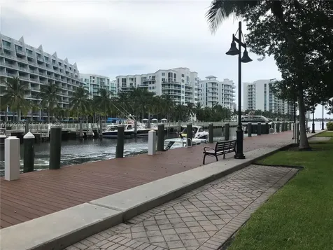 3001 NE 185th Street Aventura FL 33180