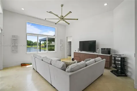 2569 Eagle Run Lane Weston FL 33327