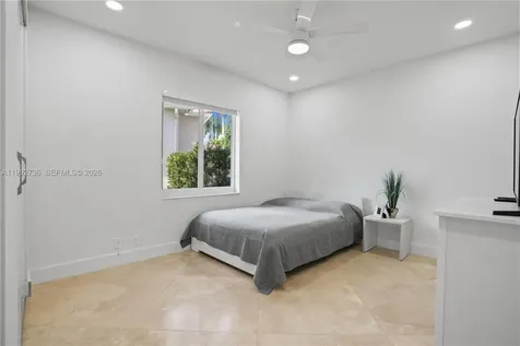 2569 Eagle Run Lane Weston FL 33327