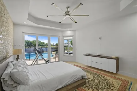 2569 Eagle Run Lane Weston FL 33327