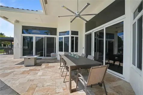 2569 Eagle Run Lane Weston FL 33327