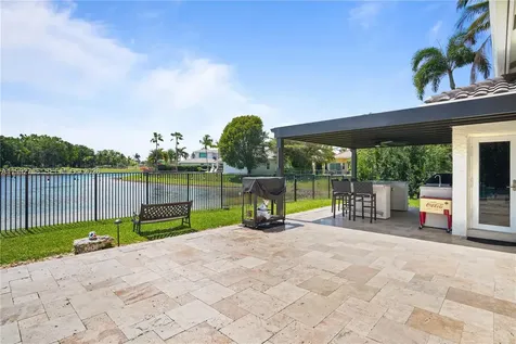 2569 Eagle Run Lane Weston FL 33327