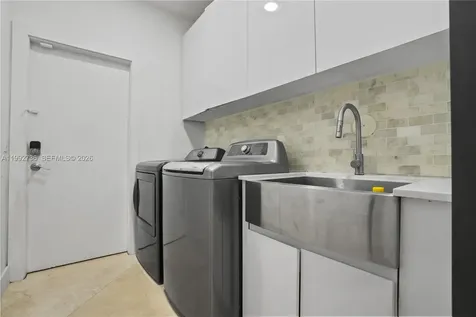 2569 Eagle Run Lane Weston FL 33327