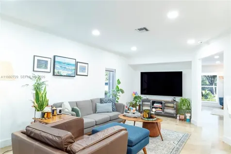 9717 SW 93rd Terrace Miami FL 33176