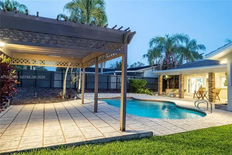9717 SW 93rd Terrace Miami FL 33176