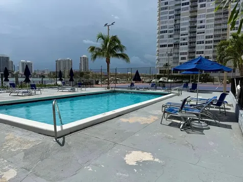 2780 NE 183rd Street Aventura FL 33160