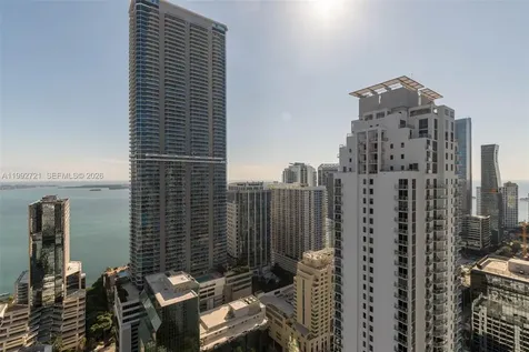 Miami FL 33131