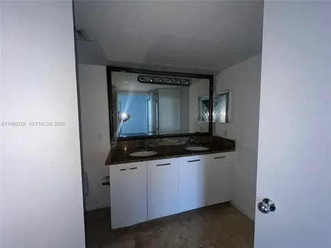 3300 NE 191st Street Aventura FL 33180