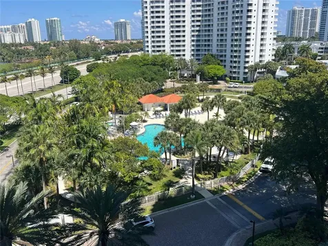3300 NE 191st Street Aventura FL 33180