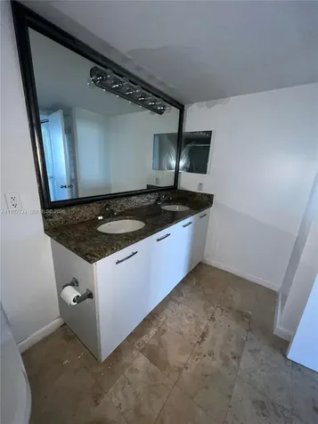3300 NE 191st Street Aventura FL 33180