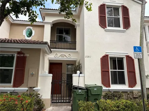 2281 NE 42nd Avenue Homestead FL 33033