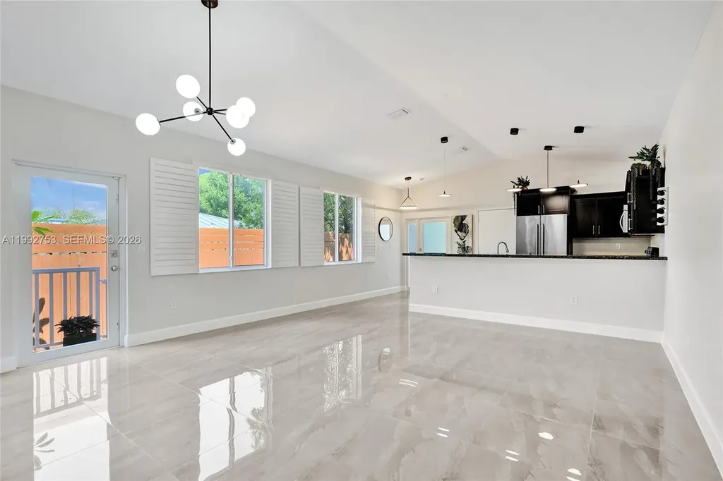 60 NE 26th Street Wilton Manors FL 33305