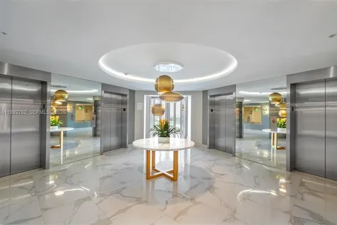 10275 Collins Avenue Bal Harbour FL 33154