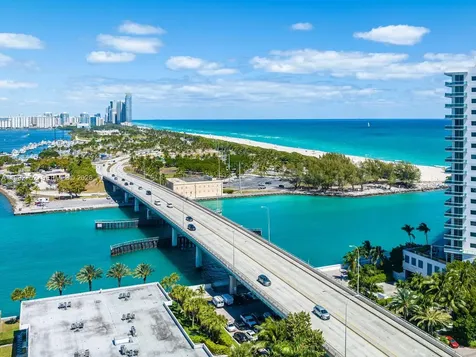 10275 Collins Avenue Bal Harbour FL 33154