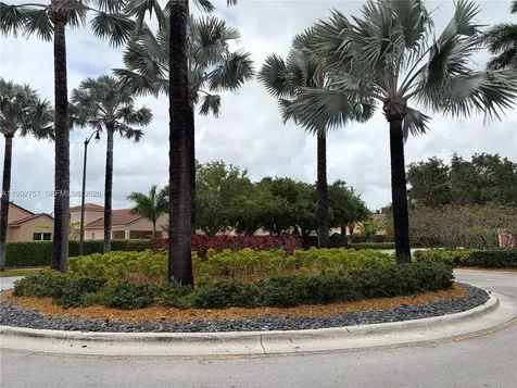 2281 NE 42nd Avenue Homestead FL 33033