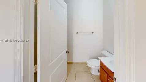 460 NE 194th Terrace Miami FL 33179