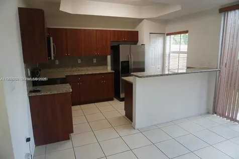 1083 SW 143 Avenue Pembroke Pines FL 33027