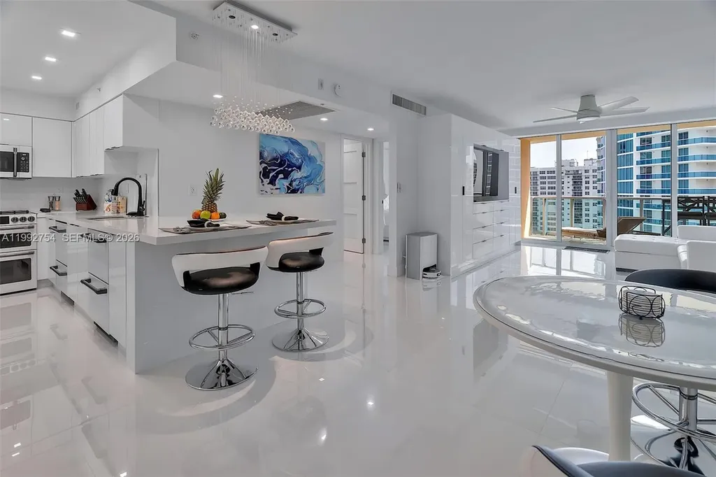 2501 S Ocean Drive Hollywood FL 33019