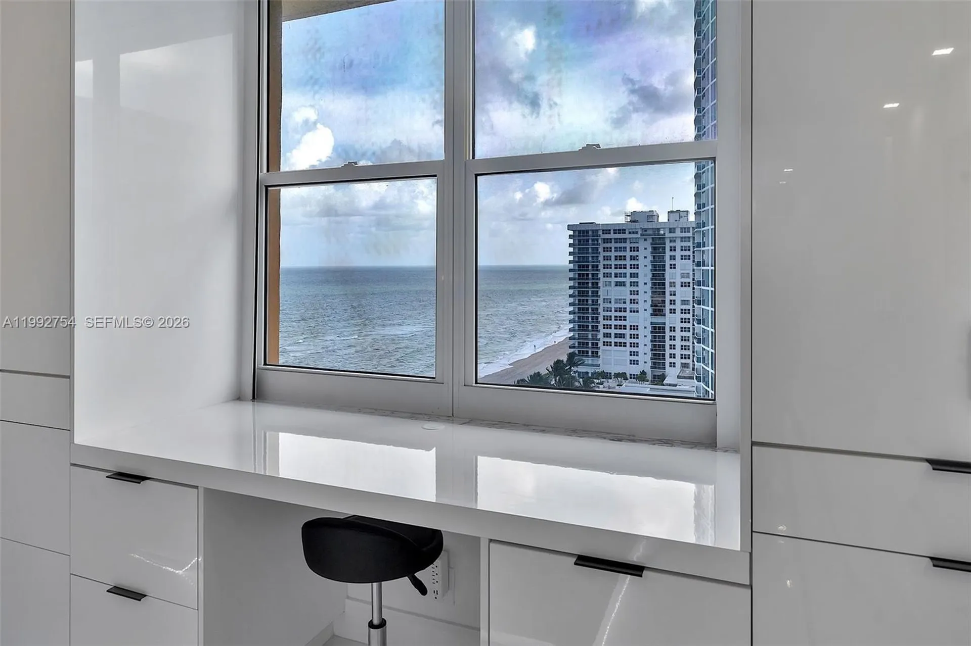 2501 S Ocean Drive Hollywood FL 33019