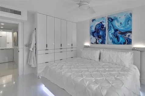 2501 S Ocean Drive Hollywood FL 33019