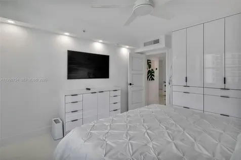 2501 S Ocean Drive Hollywood FL 33019
