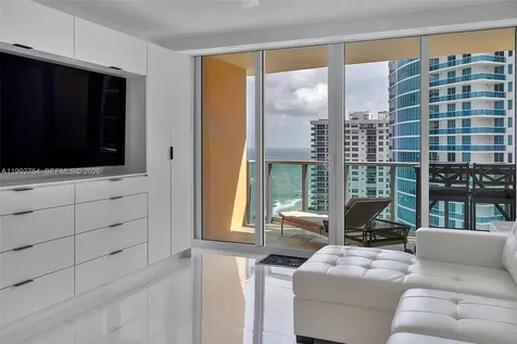 2501 S Ocean Drive Hollywood FL 33019
