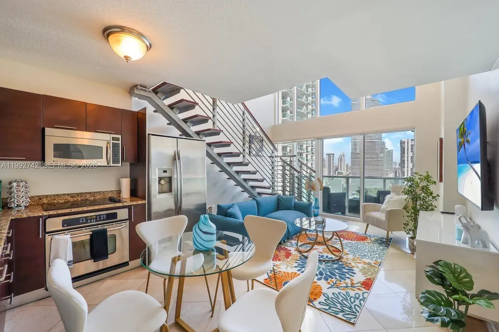 41 SE 5th Street Miami FL 33131