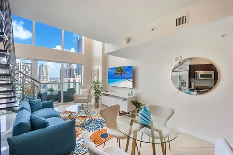 41 SE 5th Street Miami FL 33131