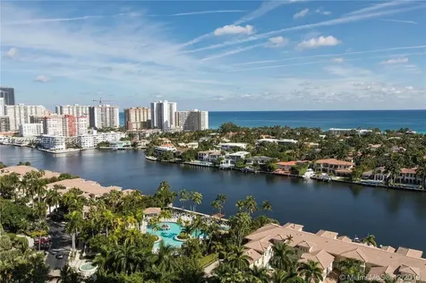 21205 Yacht Club Drive Aventura FL 33180