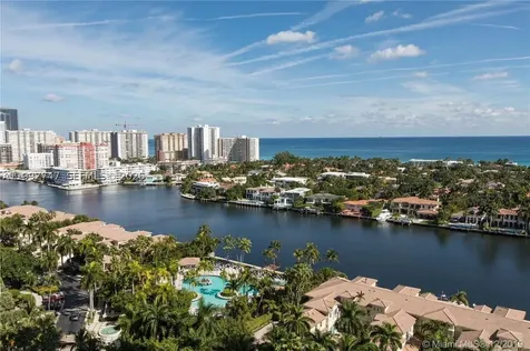 21205 Yacht Club Drive Aventura FL 33180