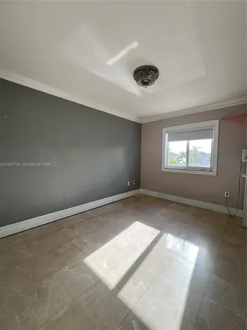 5513 SW 164th Court Miami FL 33185