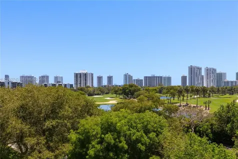 20400 W Country Club Drive Aventura FL 33180