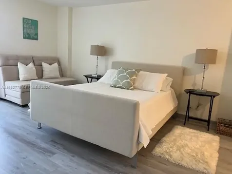 3300 NE 191st Street Aventura FL 33180