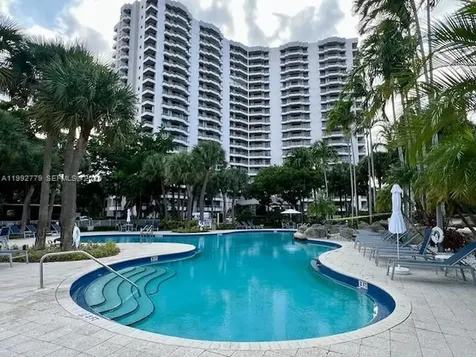 3300 NE 191st Street Aventura FL 33180