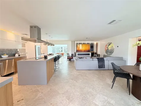 2497 NW South Manor Avenue Stuart FL 34994