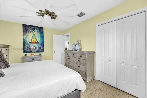 819 N 32nd Avenue Hollywood FL 33021
