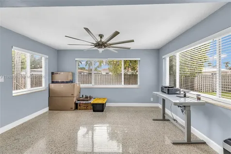 819 N 32nd Avenue Hollywood FL 33021