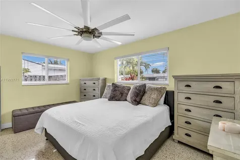 819 N 32nd Avenue Hollywood FL 33021