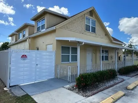 274 E 9th Street Hialeah FL 33010