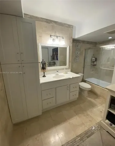 11930 N Bayshore Drive North Miami FL 33181