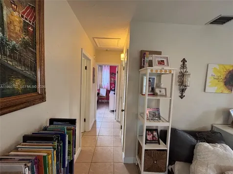 7131 Park Street Hollywood FL 33024