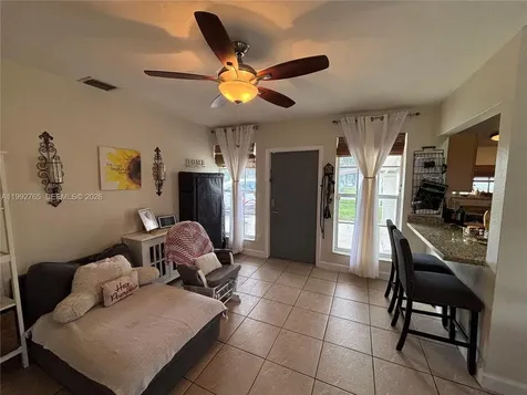 7131 Park Street Hollywood FL 33024