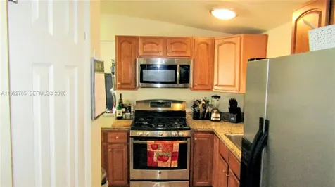 7131 Park Street Hollywood FL 33024