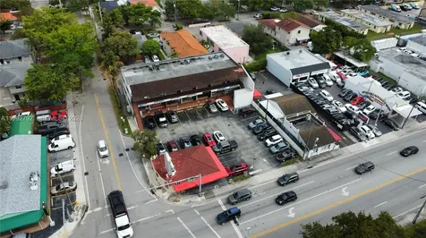 1001 SW 67th Avenue West Miami FL 33144