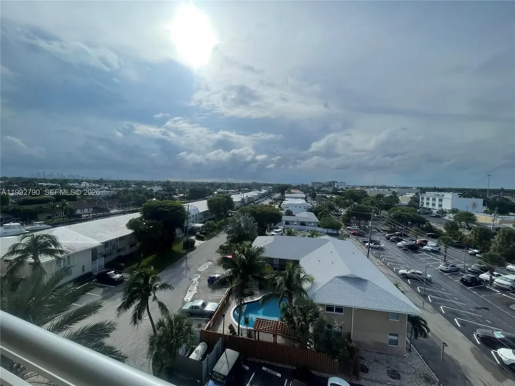 2900 NE 30th Street Fort Lauderdale FL 33306