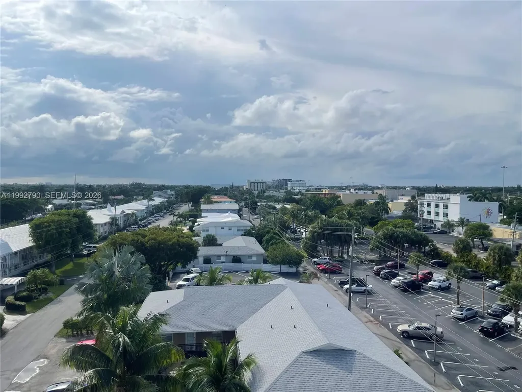 2900 NE 30th Street Fort Lauderdale FL 33306