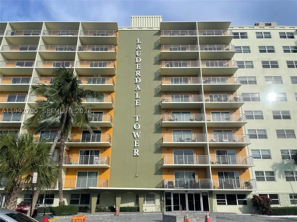 2900 NE 30th Street Fort Lauderdale FL 33306